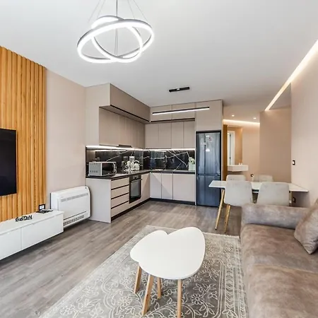 Hill Side 3 By Ps Apartment *