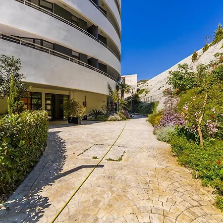 Hill Side 3 By Ps Apartment *