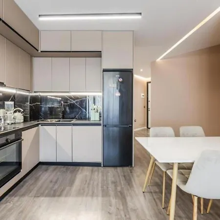 Apartment Hill Side 3 By Ps