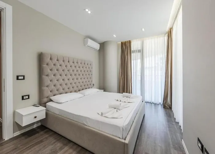 Hill Side 3 By Ps Apartament