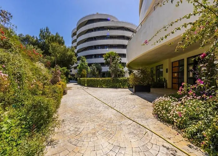 Hill Side 3 By Ps Apartmán